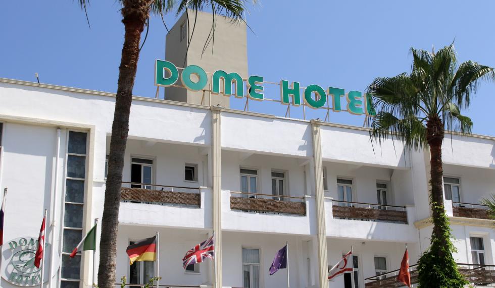 DOME HOTEL - Η ΙΣΤΟΡΙΑ ΤΟΥ ΞΕΝΟΔΟΧΕΙΟΥ ΣΤΗΝ ΚΕΡΥΝΕΙΑ - ΤΟΤΕ ΚΑΙ ΣΗΜΕΡΑ