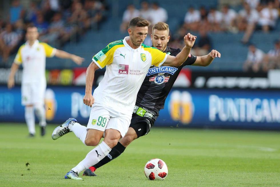 aek-sturm 1