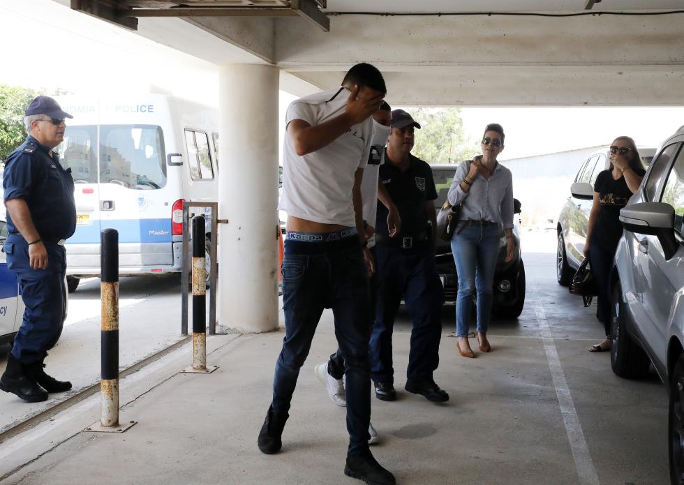 ΕΠΑΡΧΙΑΚΟ ΔΙΚΑΣΤΗΡΙΟ ΑΜΜΟΧΩΣΤΟΥ 12 ΙΣΡΑΗΛΙΝΩΝ ΥΠΟΠΤΩΝ ΣΤΗΝ ΥΠΟΘΕΣΗ ΒΙΑΣΜΟΥ