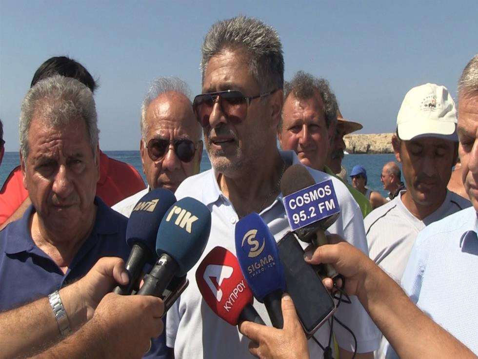 ΕΙΡΗΝΙΚΗ ΕΚΔΗΛΩΣΗ ΔΙΑΜΑΡΤΥΡΙΑΣ ΣΤΗΝ ΠΑΡΑΛΙΑ ΤΗΣ ΛΑΡΑΣ