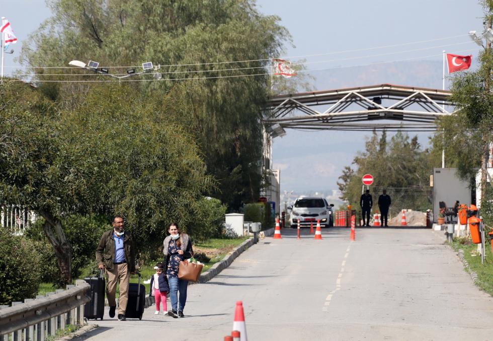 Closed Cyprus checkpoint due to Covid-19