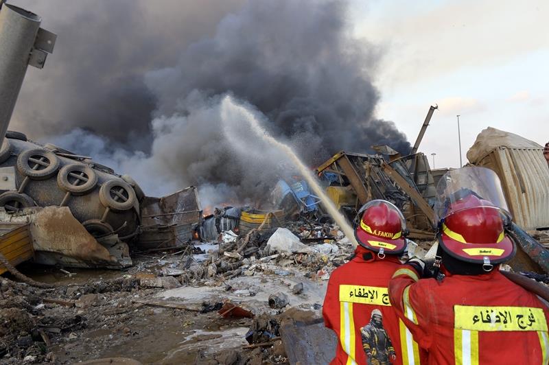 Large explosion in harbor area rocks Lebanon