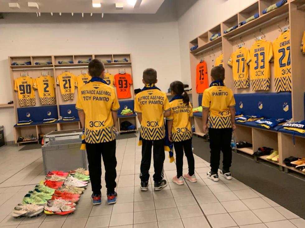 4054454225806351 FDg6 qaXEAA-EVN