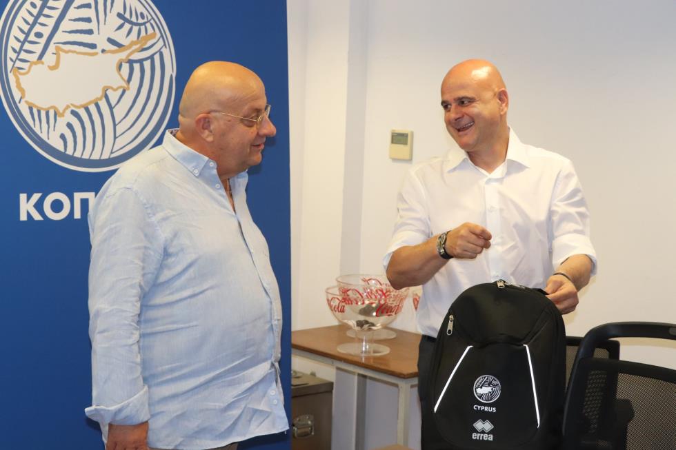 4258271180659790 290935712 1017652952257964 7582893645707886771 n