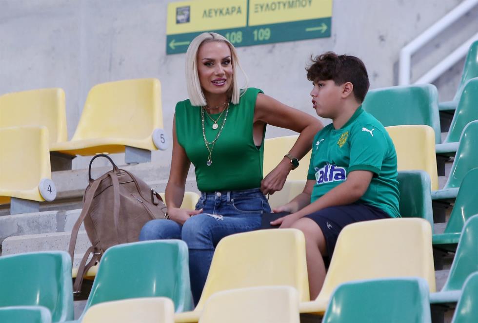 4318989740205810 VIC 4232