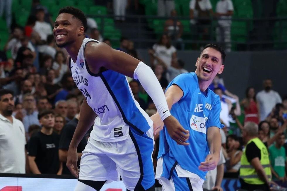 5249882014752456 Giannis-Lari3-full