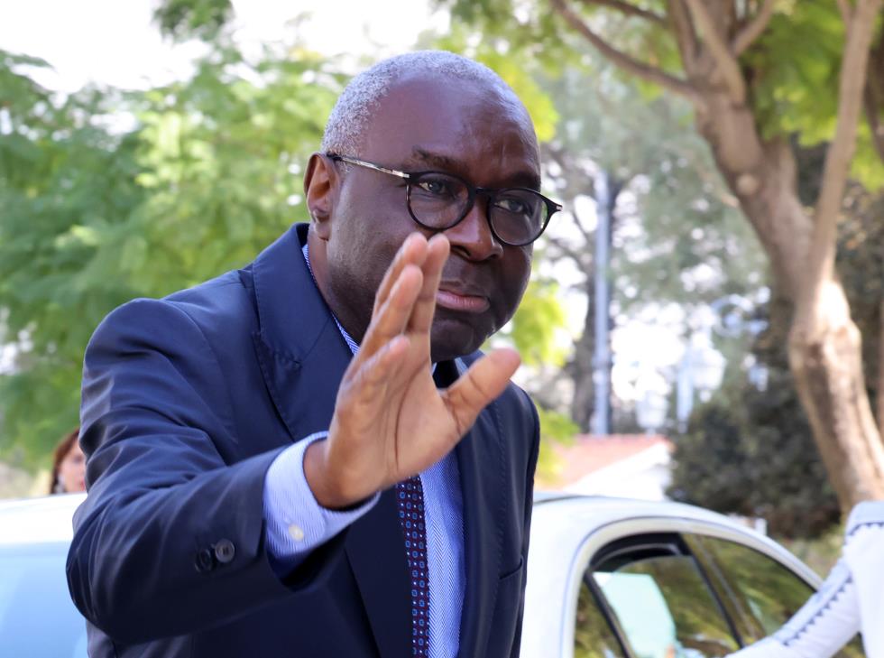 5309737950154882 DOC.20251029.9313259.01UN05