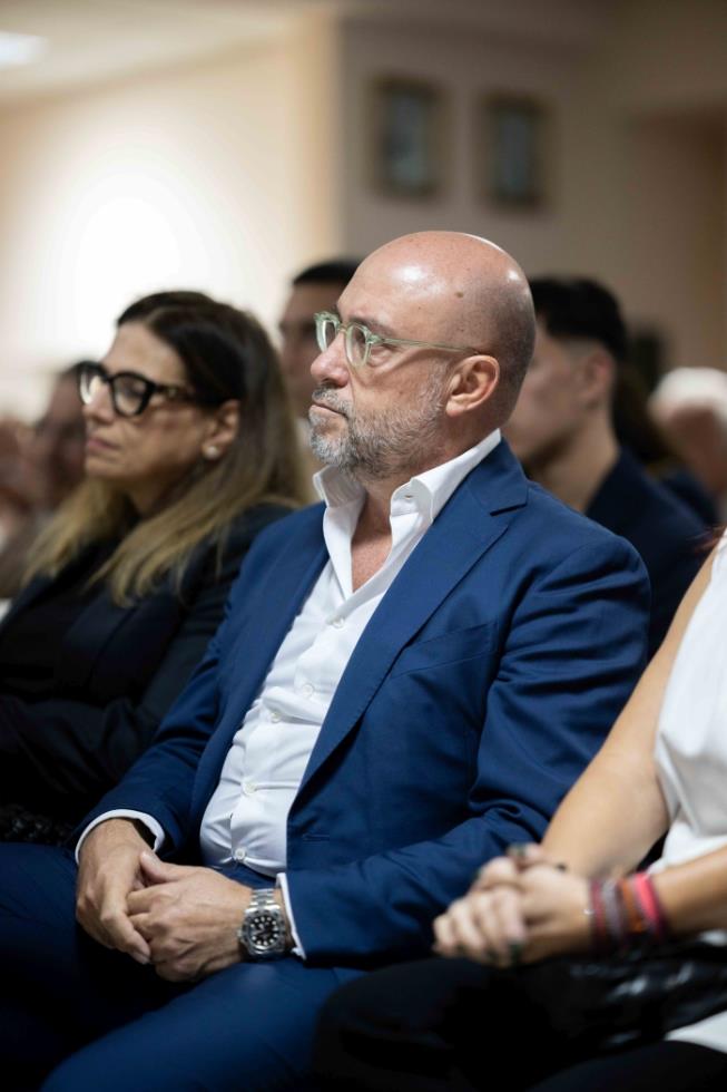 5320033921708688 7RV08475