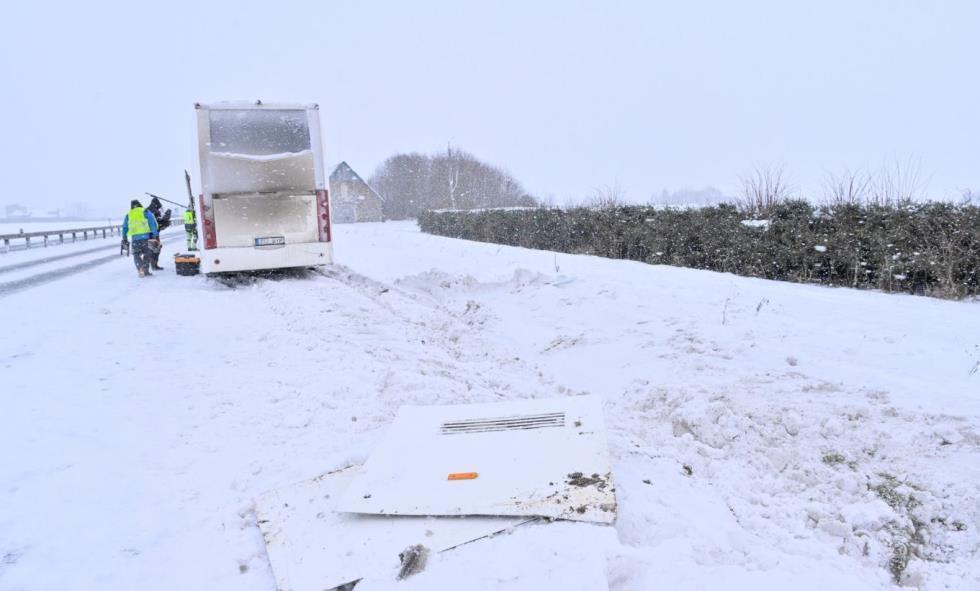 5373689943664825 image